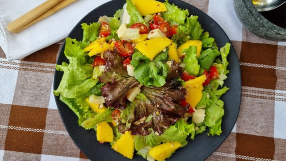 Salada tropical