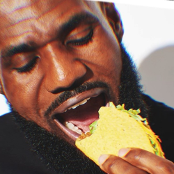 LeBron James na Campanha "Terça é Taco" da Taco Bell