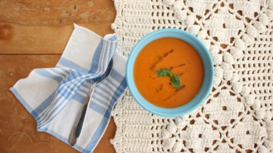 Sopa de tomate fácil