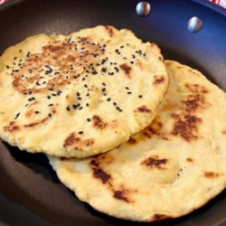 Pão low carb de frigideira