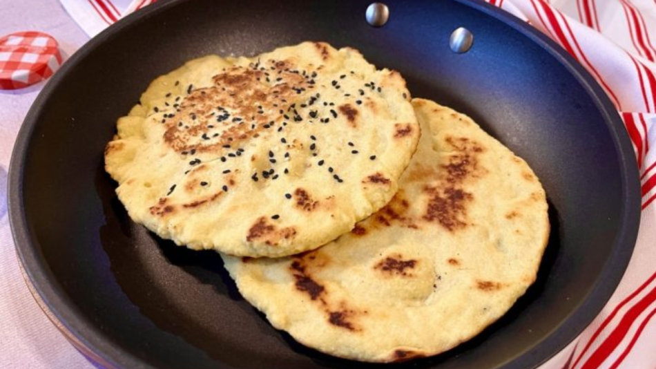 Pão low carb de frigideira