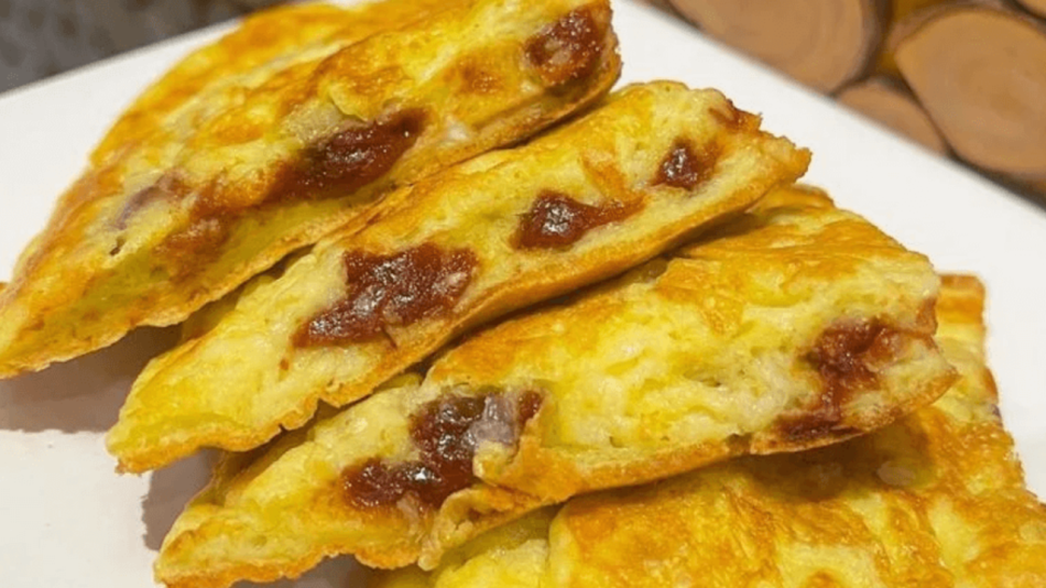 Pão de queijo de frigideira com goiabada